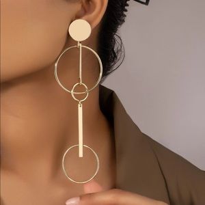 NWOT Circle & Geometric Drop Earrings